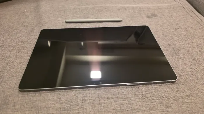 Galaxy Tab S9 FE (semi novo com caixa)