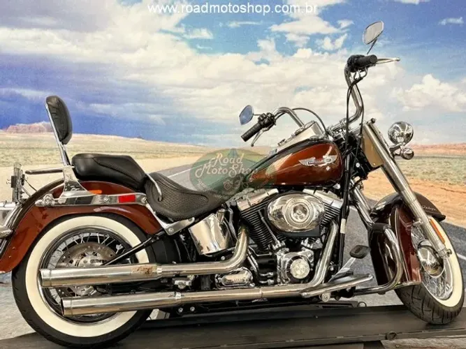 Harley-Davidson Softail Deluxe Flstn 2011