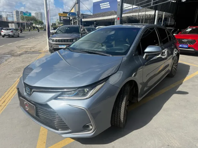 Toyota Corolla Altis Prem. Hybrid 1.8 Flex AUT 2020