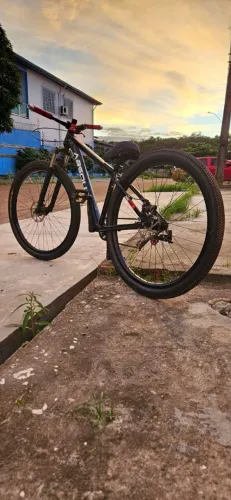 Vende-se bicleta Nero 5 preto, aro 29