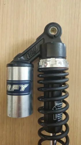 Par Amortecedores Traseiros 400mm para Scooter Mono Braço - Preto e Alumínio