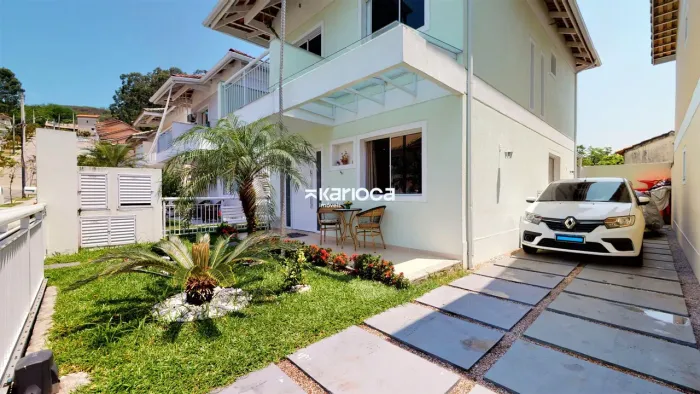 Casa de Condomínio com 5 Quartos à venda, 124m² - Freguesia