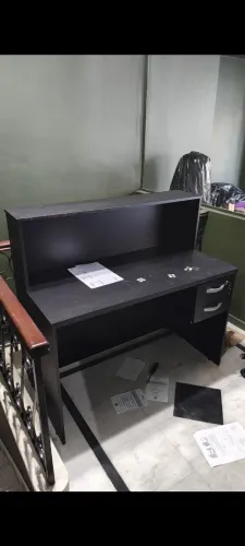 Vendo balcão para recepção ou caixa