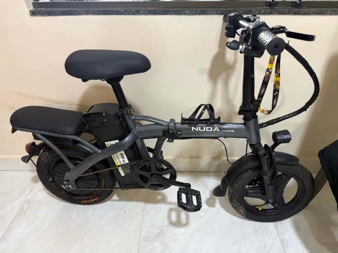 Bicicleta elétrica Nuda 400w perfeito funcionamento 