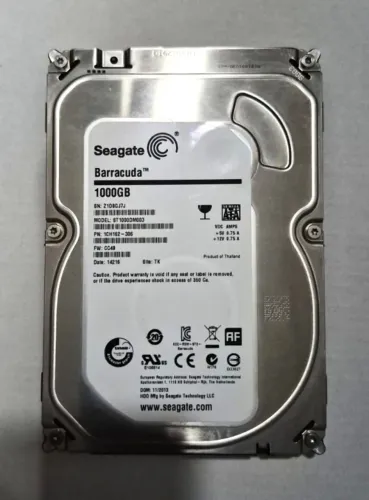 HD Seagate Barracuda de 1TB - Usado boas condições!