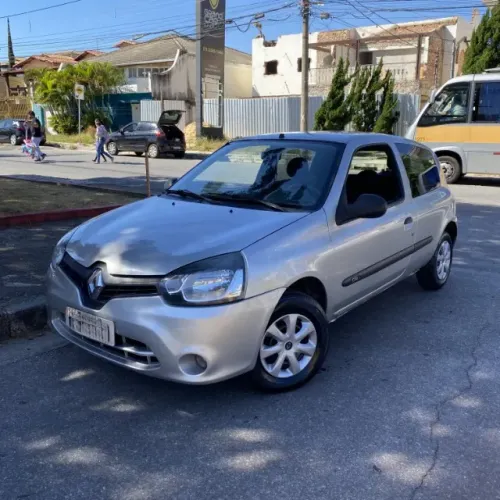 Renault Clio Authentique 1.0/1.0 Hi-power 16V 3P 2013