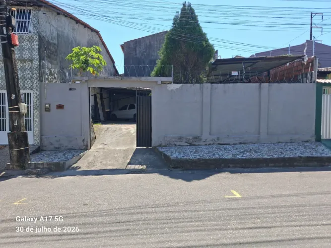 Terreno 150m² Demócrito Rocha Pan-americano