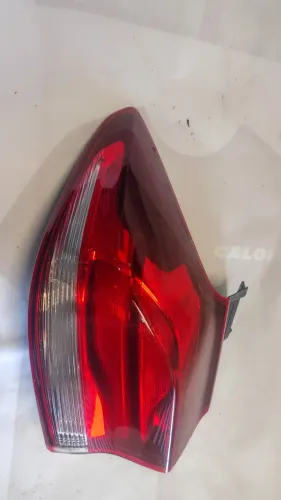 Lanterna Tracker 2020 a 2024 sem led recuperada 