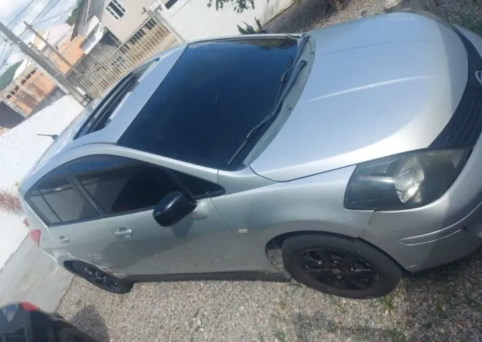 Nissan Tiida SL 1.8/1.8 Flex 16V Mec. 2008
