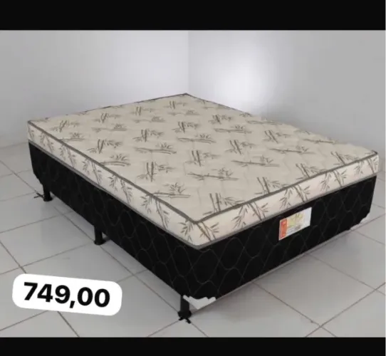 Cama box com molas nova