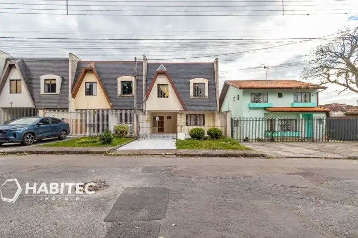 Sobrado com 3 quartos no Uberaba - 02715.001 - HABITEC