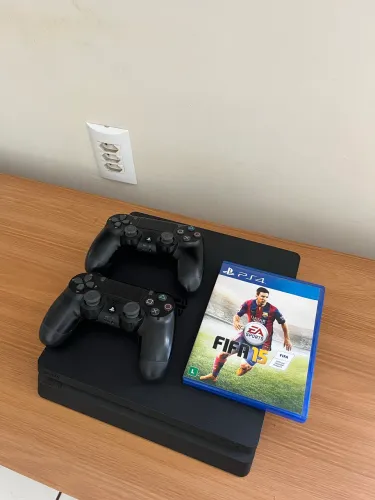 PlayStation 4 Slim 1TB