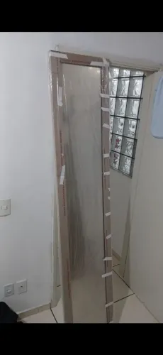 Porta de guarda roupa de vidro