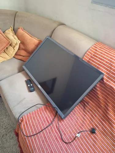 LG Smart TV 32" Full HD SMARTV
