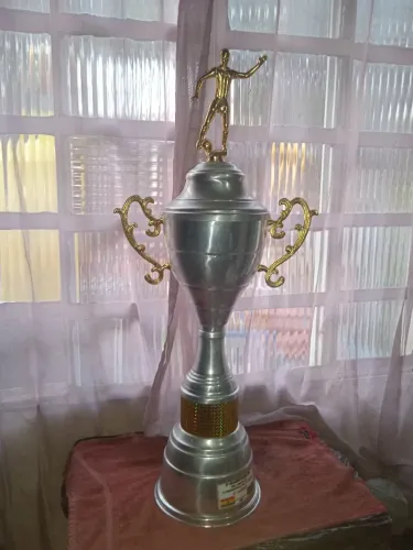 BONITO TROFÉU FUTEBOL