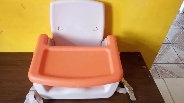 Cadeira alimentação portátil