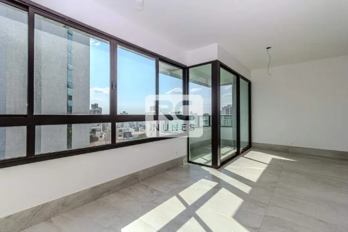 Apartamento 4 Quartos à Venda na Serra BH | 140 m² com Piscina e 4 Vagas | RC Nunes