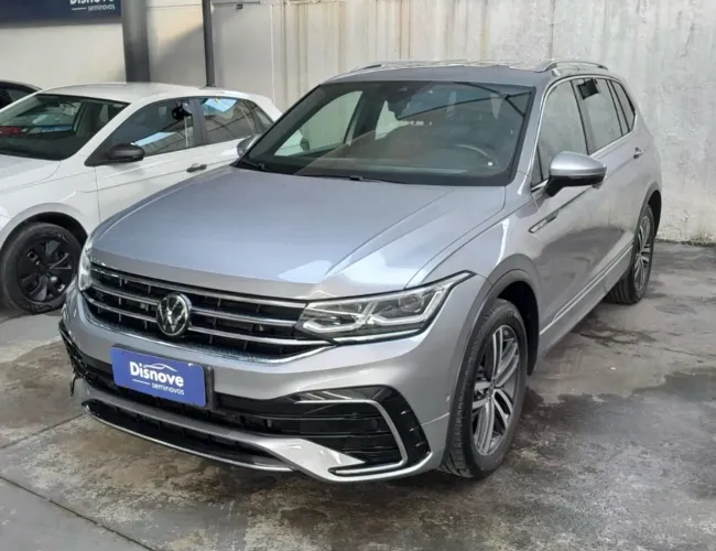 Volkswagen Tiguan Allspac R-line 300 TSI 2.0 2024