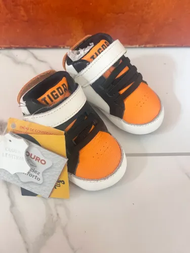 Tênis tigor baby