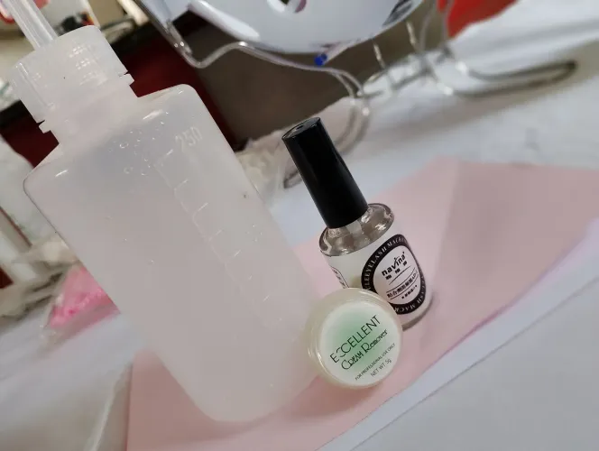 Removedores profissionais Lash Designer + brinde