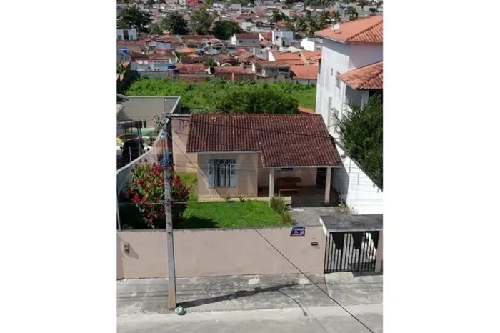Casa à Venda Lot. Frei Leão (Alagoinhas Velha)