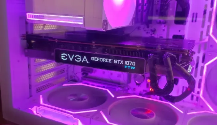 Placa de Vídeo EVGA GeForce GTX 1070 FTW 8GB GDDR5 RGB