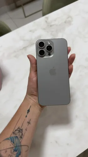 Iphone 15 pro max 256gb - Titânio Natural 