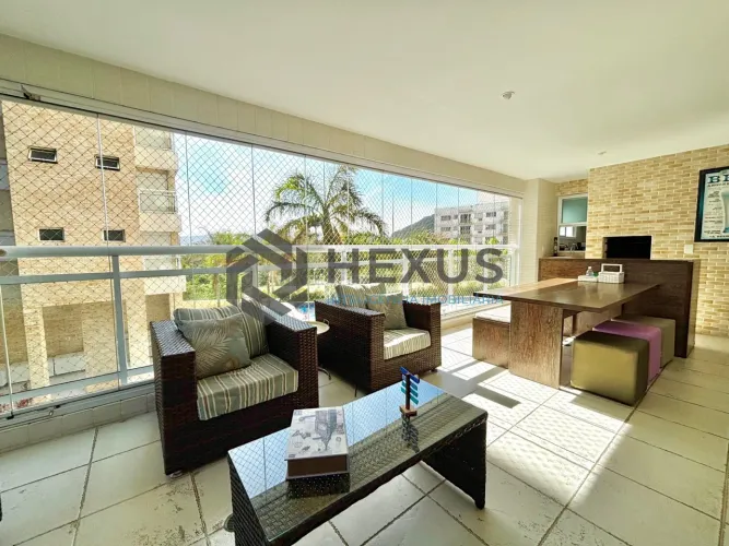 Apartamento com varanda gourmet vista mar e lazer na Enseada, Guarujá