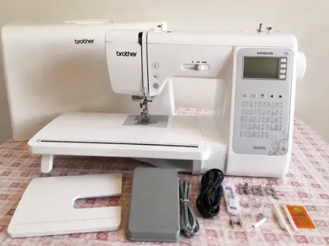 Máquina de Costura Brother NQ470L Computadorizada Completa ? R$ 3.500 (negociável) Vend