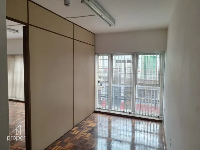 Sala Comercial à venda no Centro de Pelotas - RS