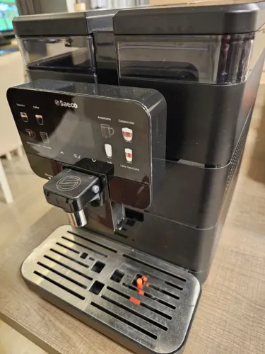 Máquina de Café Superautomática Saeco Royal 220V - Único Dono (Com NF e Revisão)