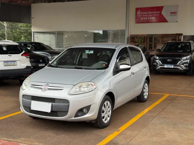 Fiat Palio Attractive 1.0 EVO Fire Flex 8V 5P 2014