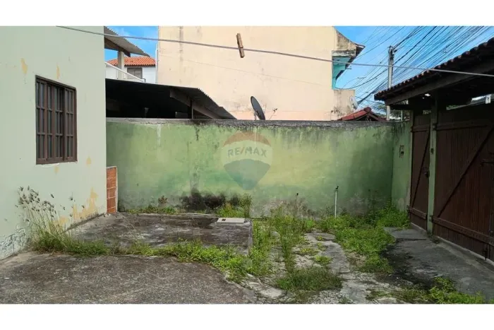 kitnet a venda em Cajueiro Cabo Frio - 197 m2 apenas R$ 160 MIL!