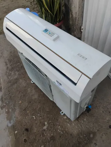 Vendo ar condicionado midea 18 mil BTUs convencional 