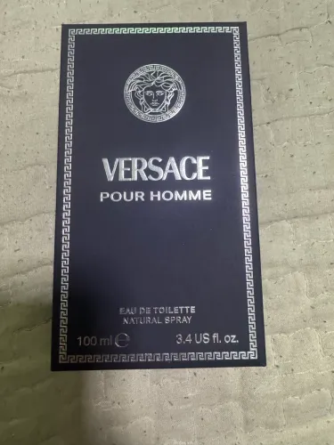 Perfume Versace pour homme