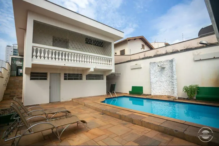 Casa à venda, 3 quartos, 4 vagas, Vila Independência - Piracicaba/SP