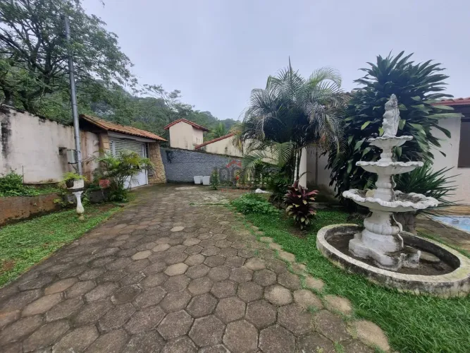 Chácara / Sítio / Granja 5 quartos - Bosque do Imperador