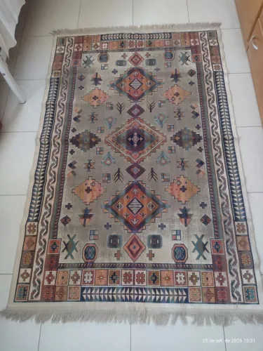 Tapete Grande 1,90x1,45m TAUBATÉ