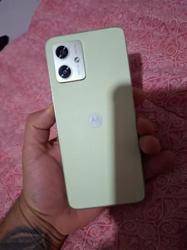Motorola G54