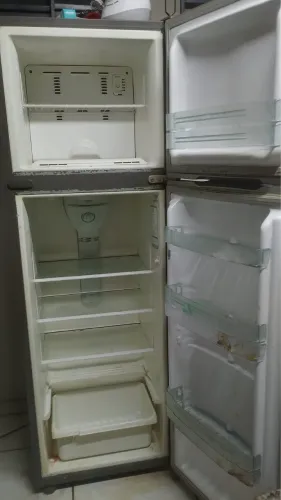 Geladeira inox