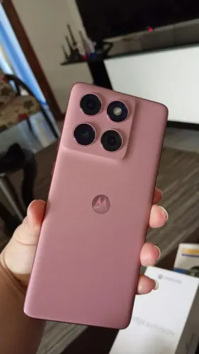 Celular moto g e relógio
