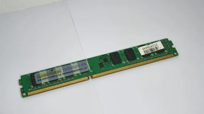 Memória 4 GB DDR3 - Leia o Anúncio