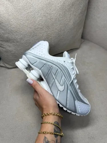 Promoção! Novo 4 Molas Nike Shox R4