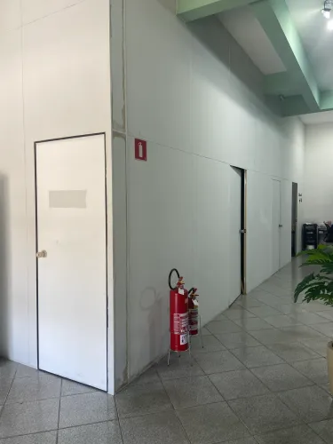 Vende se Divisorias eucatex