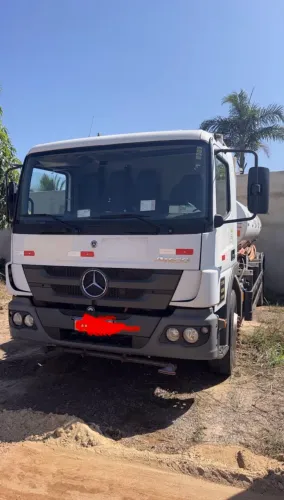 Caminhão pipa 10.ltrs