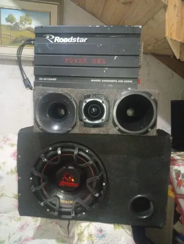 Vendo som automotivo funcionando perfeitamente