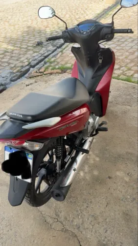 MOTO BIZ 125
