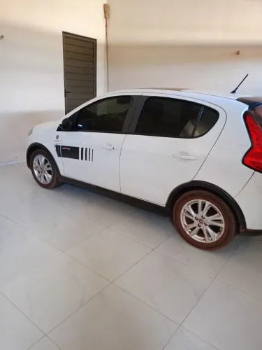 Fiat Palio Sporting Dualogic 1.6 Flex 16V 5P 2015