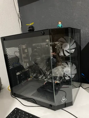 PC GAMER