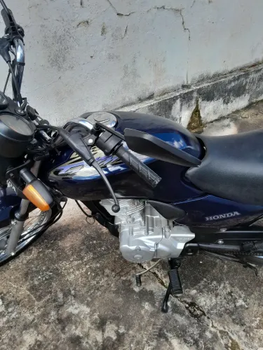Vendo moto titan ks 125,IPVA pago 2026